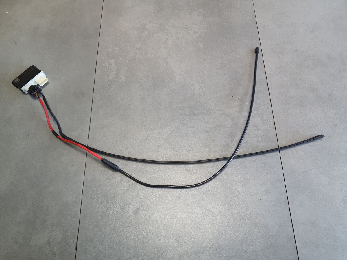 Cupra Leon IV Tailgate Sensor Module 3G0962243C
