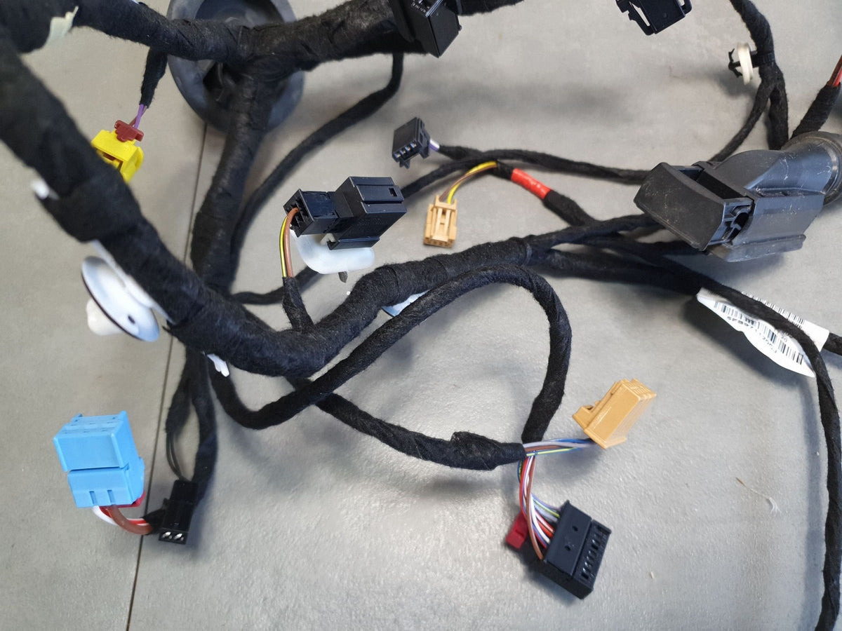 Cupra Leon IV door harness left front 5FB971120CJ