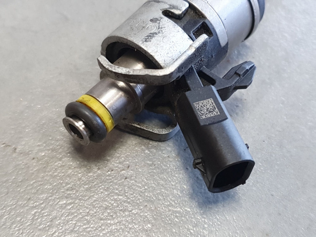 Cupra Leon Injector Fuel Injection 06Q906036A