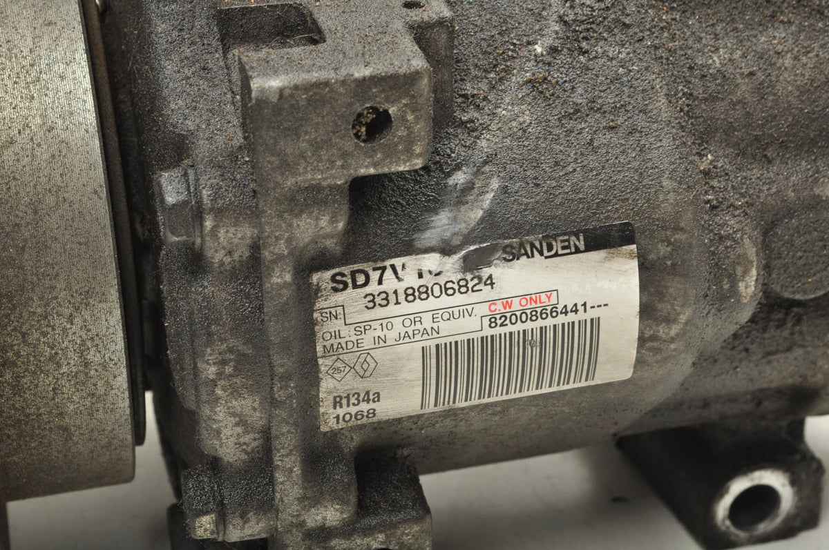 DACIA SANDERO 1.6 AIR CONDITIONING COMPRESSOR 8200866441