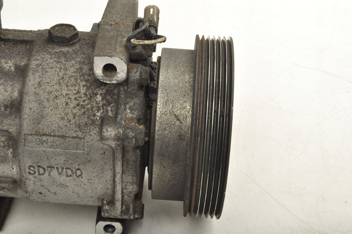 DACIA SANDERO 1.6 AIR CONDITIONING COMPRESSOR 8200866441