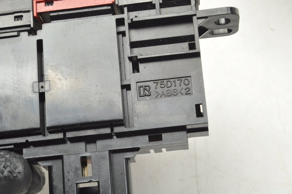 DAIHATSU CUORE EMERGENCY LIGHT SWITCH 75D170