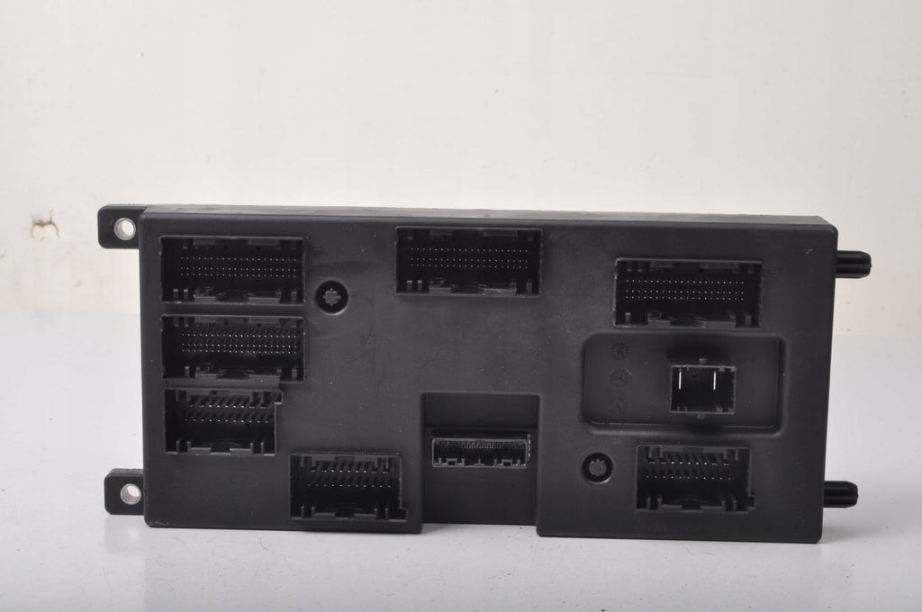 DEFENDER L663 3.0 D FUSE BOX 21R L8B2-14F041-AG