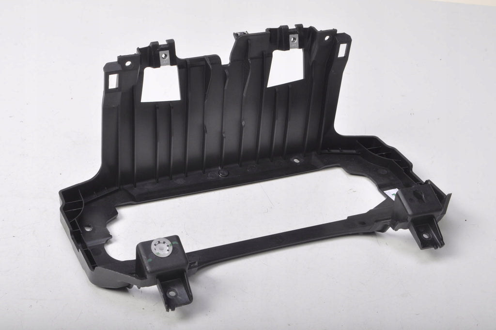 DEFENDER L663 COUNTER MOUNT BRACKET 21R