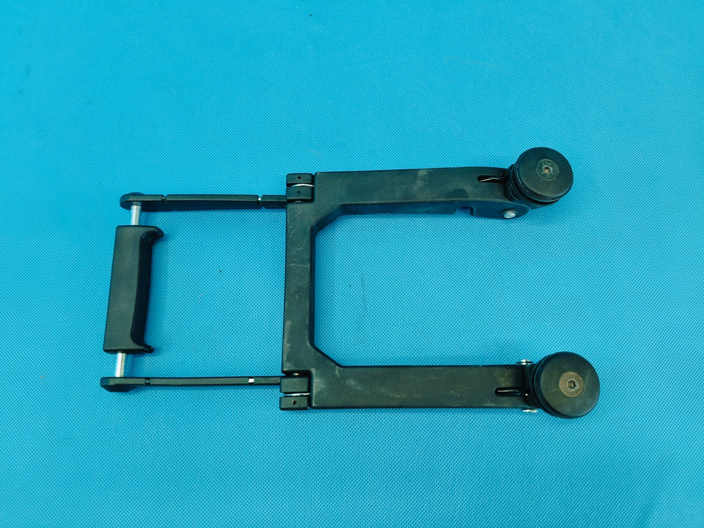 DEUTZ FAHR 5115 20R STAGE 5 TCD 3.6 L04 GLASS HOLDER REAR 0.009.0712.0/10