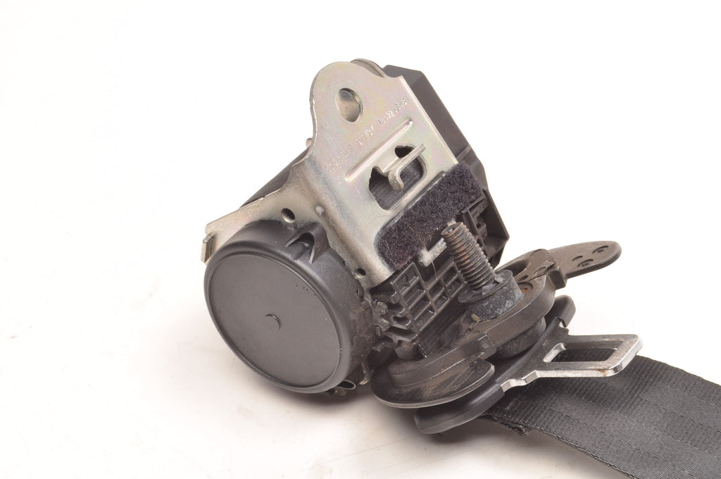 DISCOVERY SPORT L550 SEAT BELT RIGHT REAR 2 ROW FK72-611B68-AG
