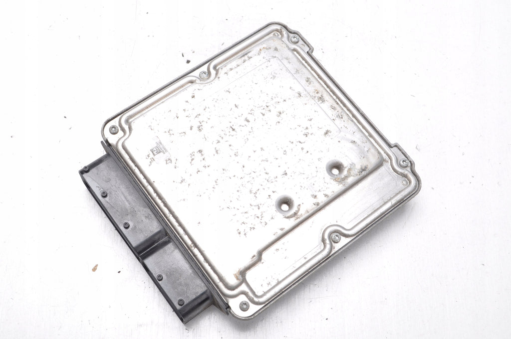 DODGE CALIBER 2.0 CRD COMPUTER ENGINE DRIVER P05187647AA