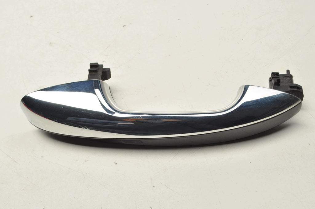DOOR HANDLE EXTERIOR RIGHT REAR MERCEDES EQB X243