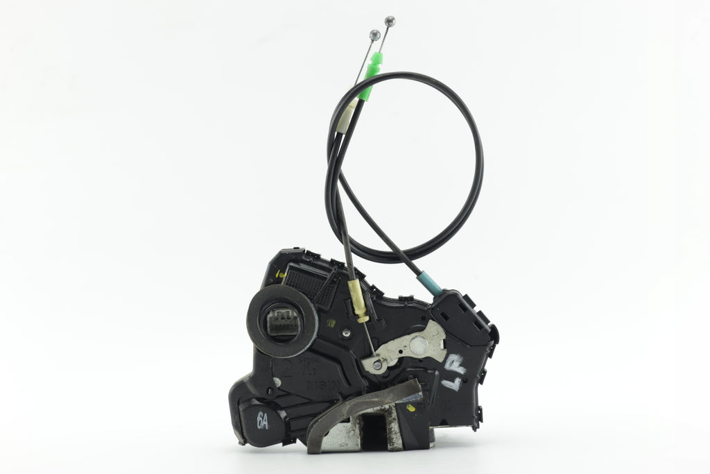 DOOR LOCK LEFT FRONT TOYOTA VERSO (2009-2013) 6 PIN EUROPE