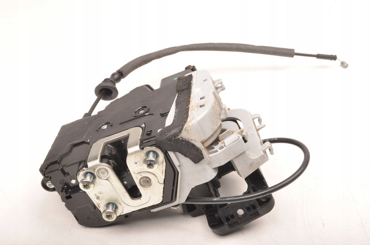 DOOR LOCK RIGHT FRONT HYUNDAI IX20 81320-1K040 7 PIN HB 5D