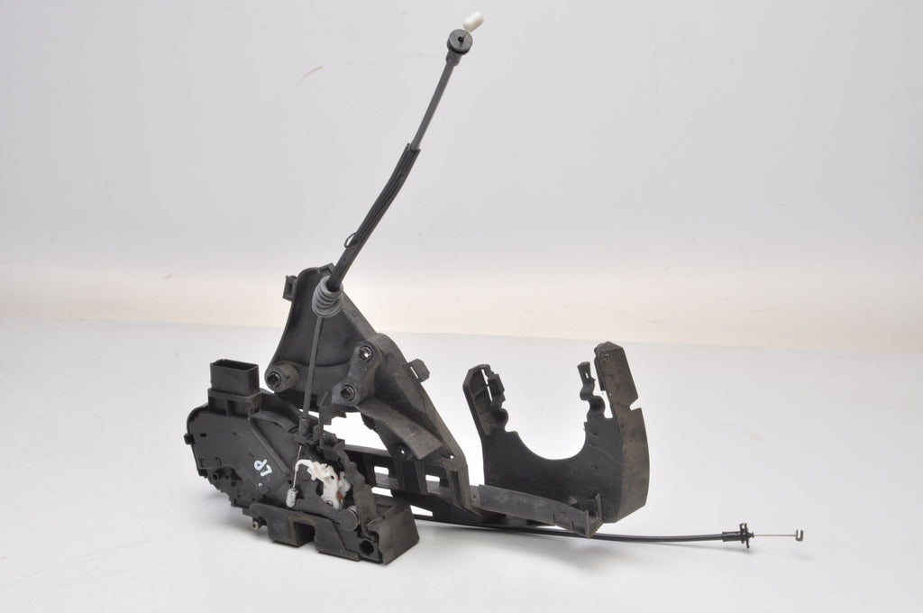 DOOR LOCK RIGHT FRONT VOLVO S40 II V50 30784047 10PIN