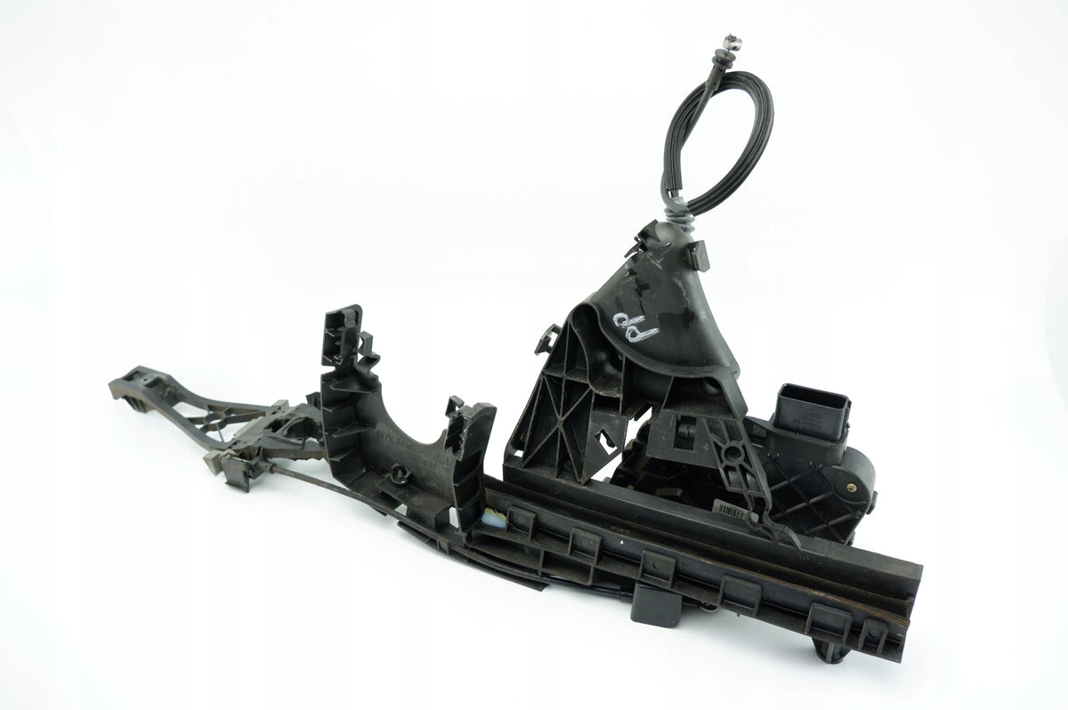 DOOR LOCK RIGHT FRONT VOLVO V50