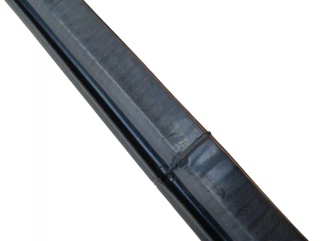 DOOR SEAL LEFT FRONT AUDI A6 C8 4K0831721