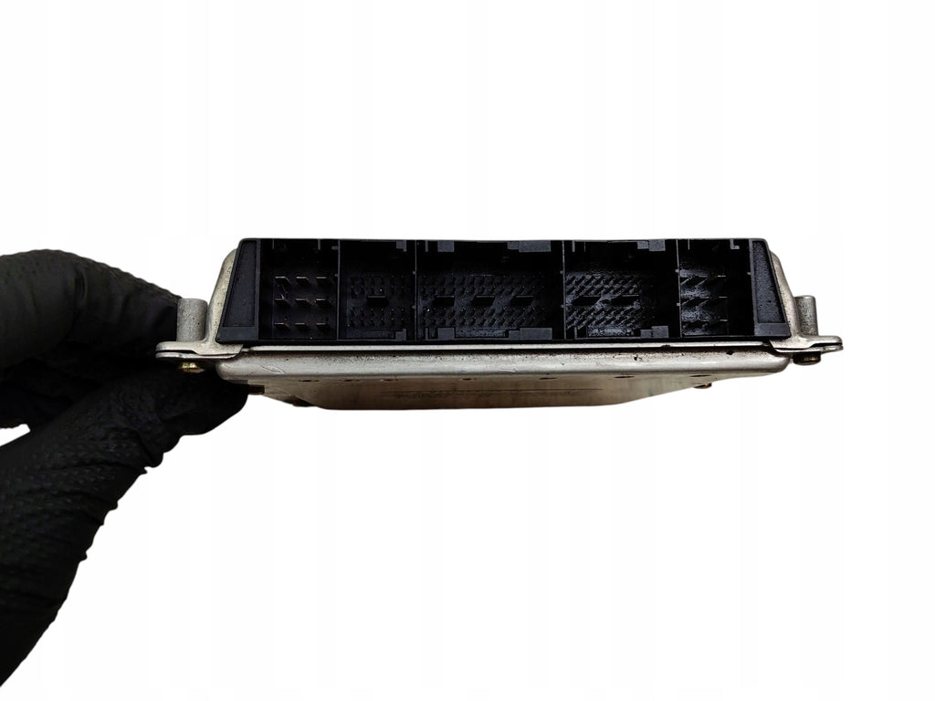 ENGINE COMPUTER MERCEDES C W203 2.2 CDI 611962 A6111532379 0281010527