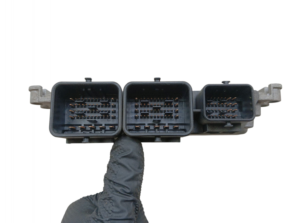 ENGINE COMPUTER PEUGEOT 5008 AND 1.6 VTI 5FS 9666824080 0261S05715