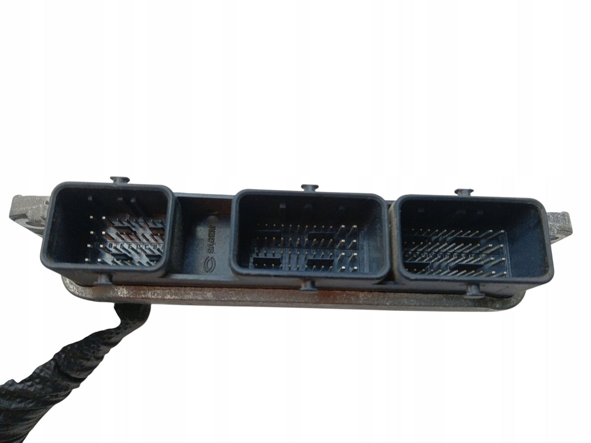 ENGINE COMPUTER RENAULT SCENIC II 1.6 16V 113KM K4M 8200509963 8200509965