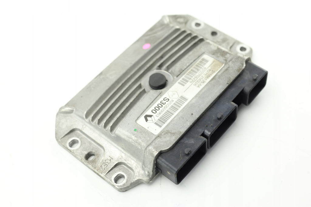 ENGINE COMPUTER RENAULT SCENIC II 1.6 16V 8200509963 8200758478