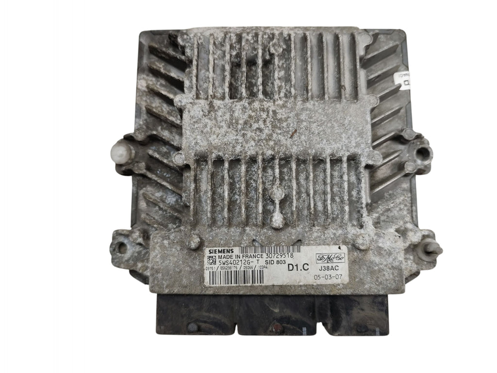 ENGINE COMPUTER VOLVO V50 S40 II 2.0 D D4204T 30729518