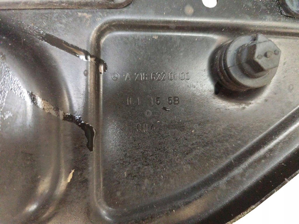 EYEPIECE LAMP MOUNT LEFT FRONT MERCEDES CLS X218 LIFT A2186220100
