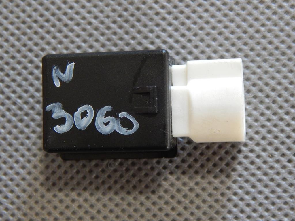 FABIA III CONNECTOR INPUT USB PORT 5Q0035726B