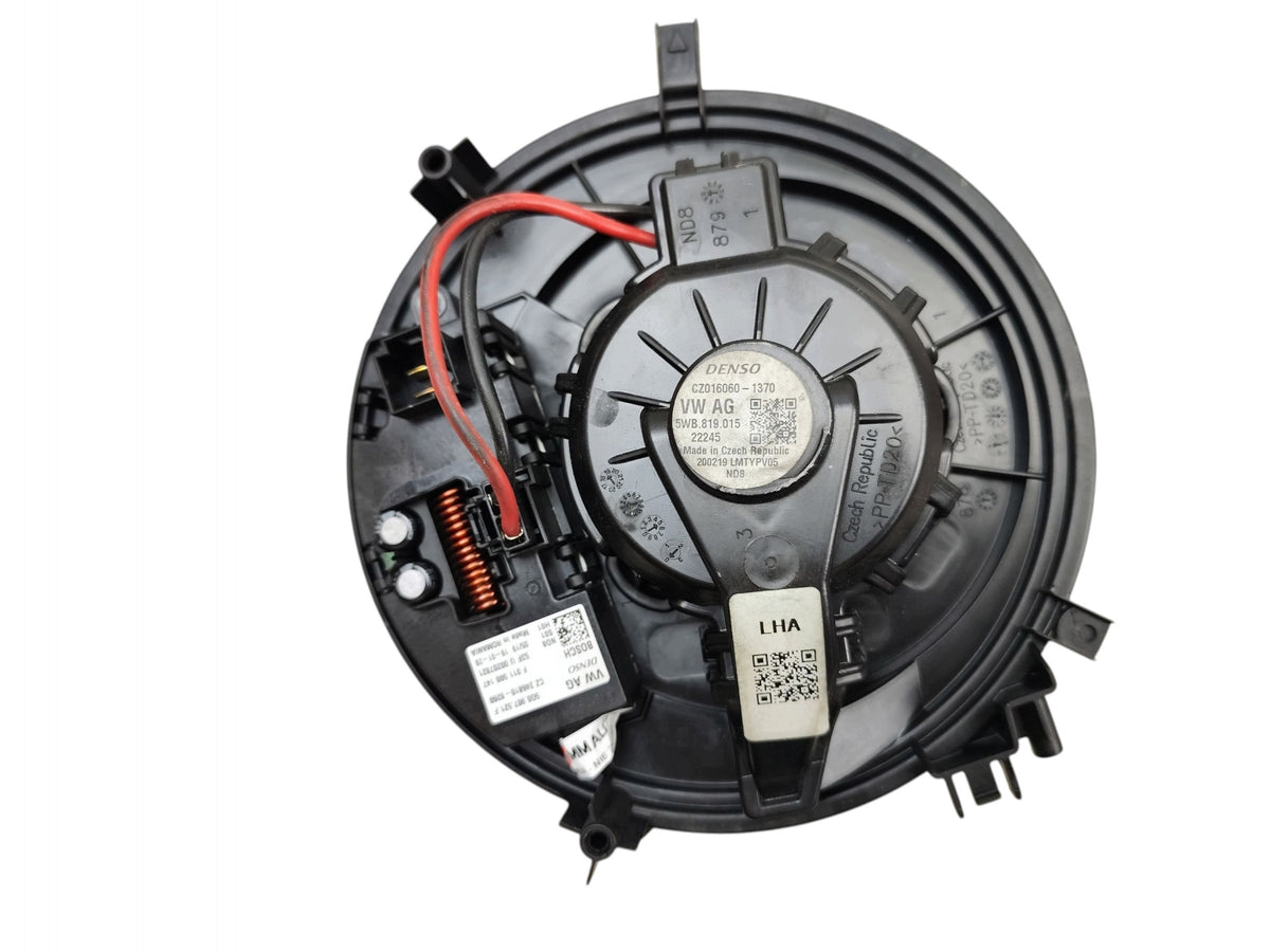 FAN BLOWER AIR SUPPLY RESISTOR SKODA OCTAVIA III 5WB819015 5Q0907521F