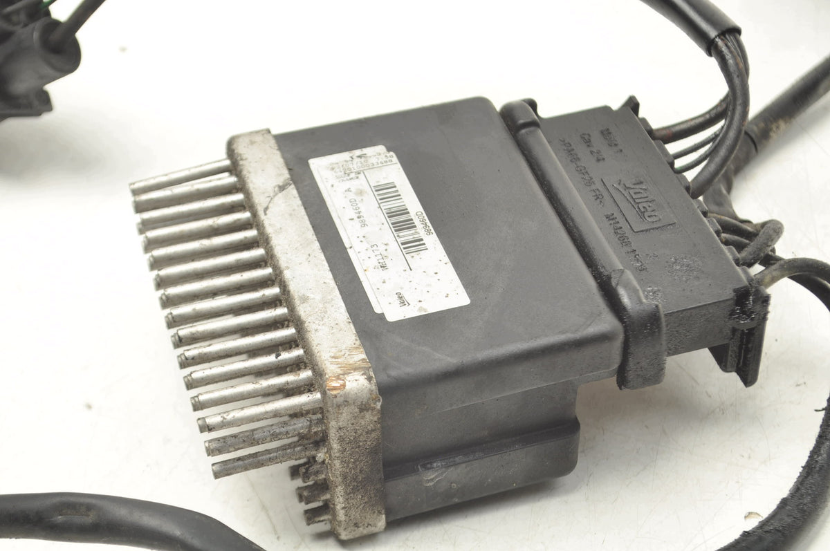 FAN CONTROLLER MODULE AUDI Q5 AND 8R A4 B8 2.0 TDI 170KM 989460D