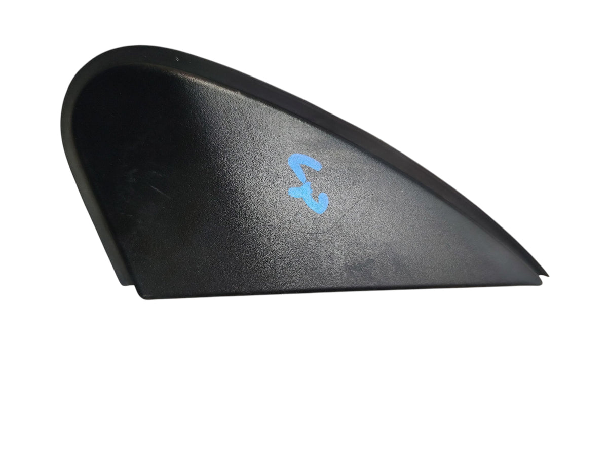 FENDER TRIANGLE LEFT FRONT TOYOTA COROLLA E16 E18 (2013-2016) 60448-02140