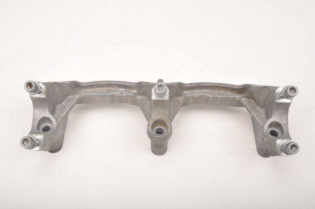 FERRARI CALIFORNIA 4.3 INJECTION RAIL MOUNTING