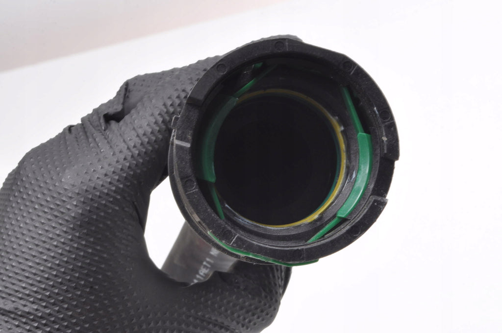 FERRARI CALIFORNIA 4.3 PIPE FUEL FILLER LINE J30R11AET1
