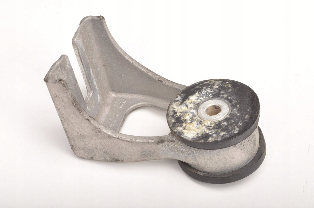 FERRARI CALIFORNIA F149 RADIATOR MOUNT 213559