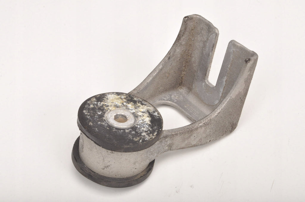 FERRARI CALIFORNIA F149 RADIATOR MOUNT 213559