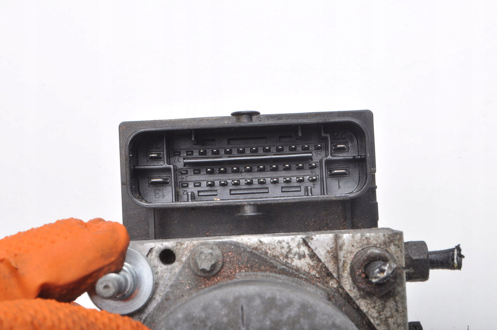 FIAT 500 1.2 8V 69KM PUMP ABS 51880845