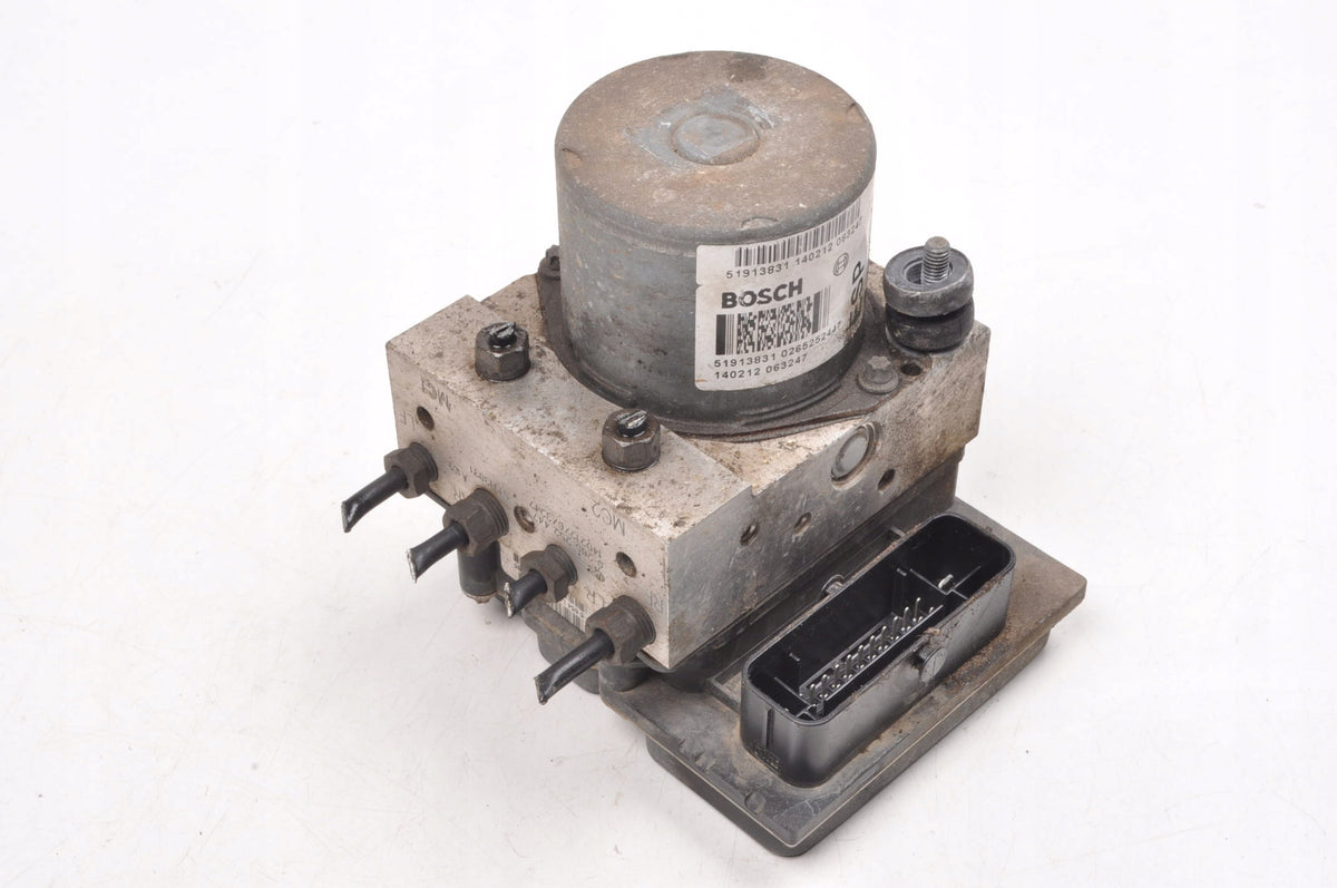 FIAT 500 ABARTH 1.4 Turbo 137HP ABS PUMP 51913831