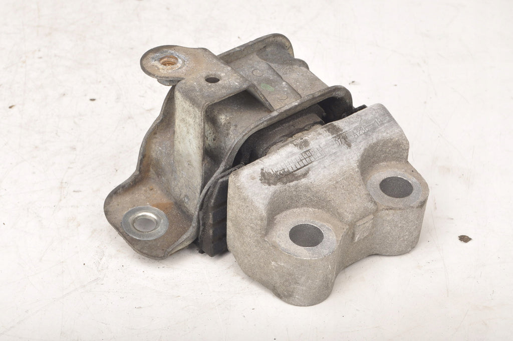 FIAT 500L 1.3 D ENGINE CUSHION 071A23619