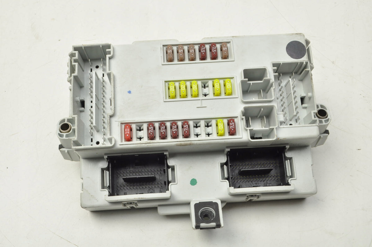 FIAT 500L 1.4 B FUSE BOX 51965996