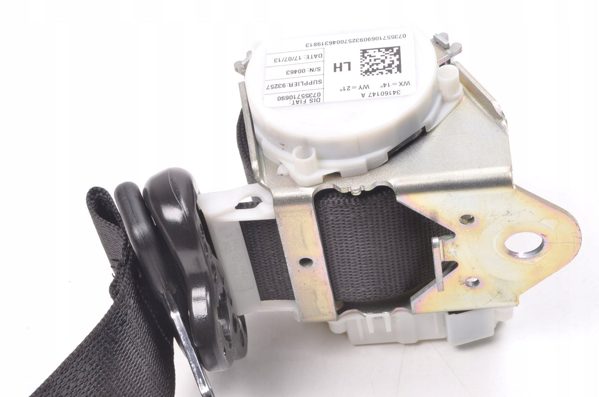 FIAT 500L SEAT BELT LEFT REAR 07355710690