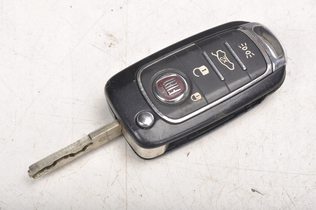 FIAT 500X REMOTE CONTROL KEY