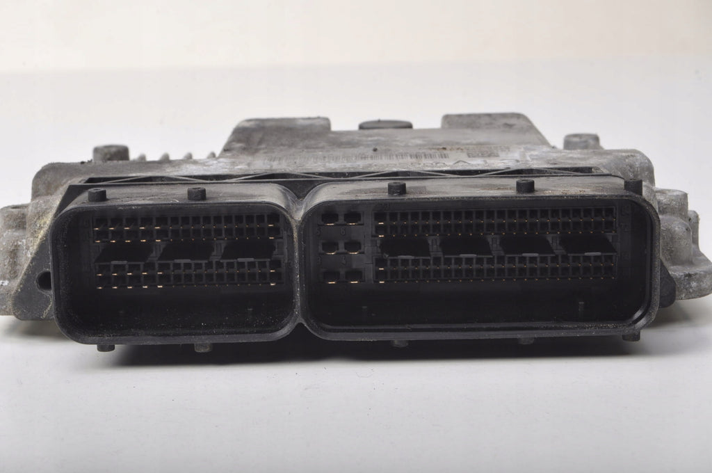FIAT CROMA 1.9 D ENGINE CONTROLLER 0281014828 51821452