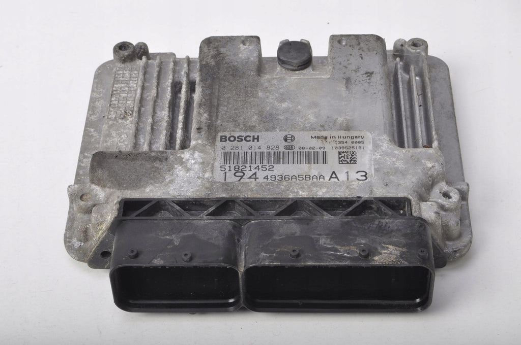 FIAT CROMA 1.9 D ENGINE CONTROLLER 0281014828 51821452