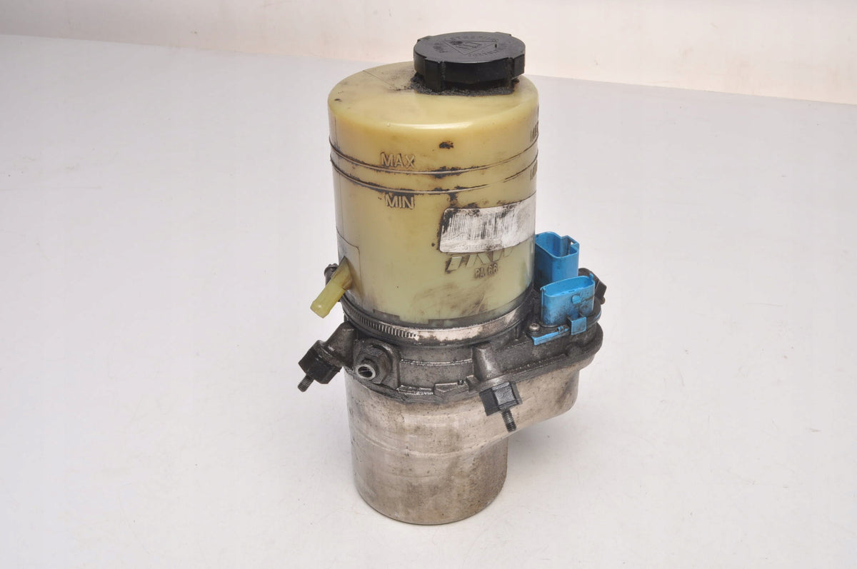 FIAT CROMA II 2.2 16V 147KM POWER STEERING PUMP