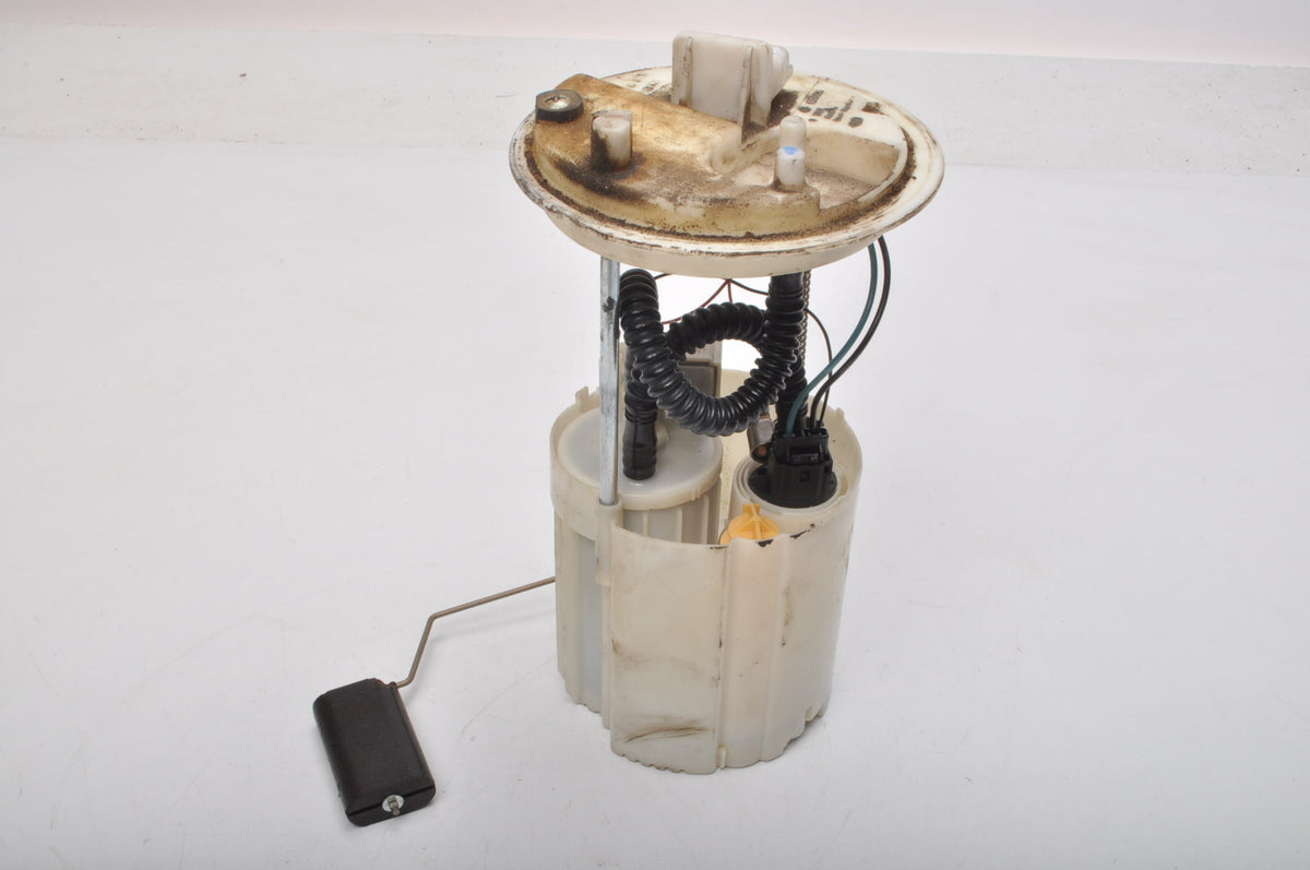 FIAT CROMA II 2.2B FUEL PUMP 51741423 0580314107