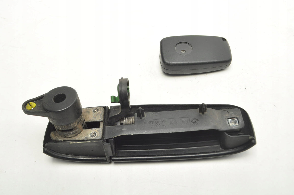FIAT PANDA II IGNITION KEY HANDLE INSERT EUROPA 61027500 LIFT