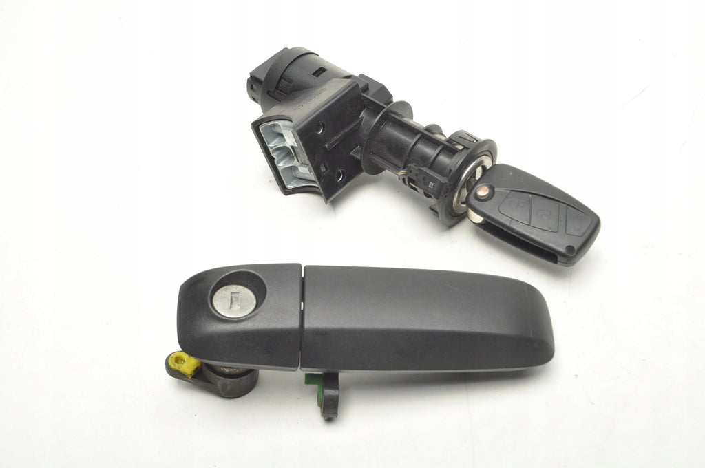 FIAT PANDA II IGNITION KEY HANDLE INSERT EUROPA 61027500 LIFT