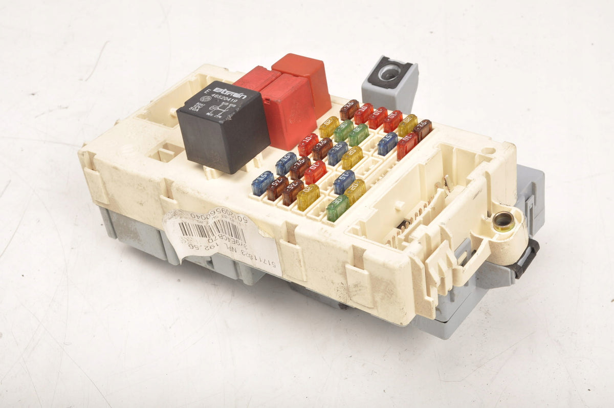FIAT STILO 1.6 B FUSE BOX 51711823