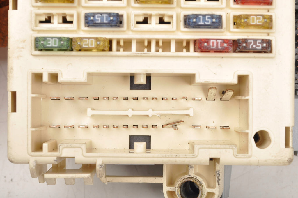 FIAT STILO 1.6 B FUSE BOX 51711823