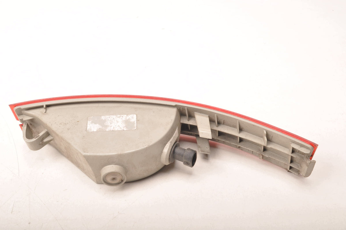 FOG LAMP REAR VOLVO XC90 LIFT RIGHT SUV
