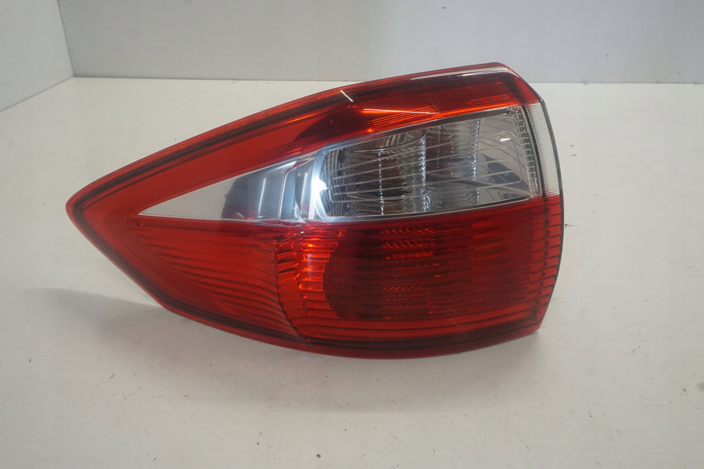 FORD C-MAX MK2 10-14 LAMP LEFT REAR AM5113405BF