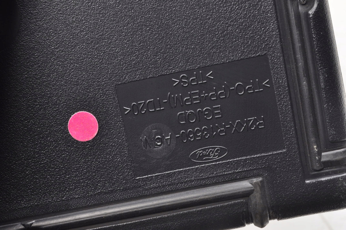 FORD EXPLORER VII CUP HOLDER R2KX-R13560-ACW