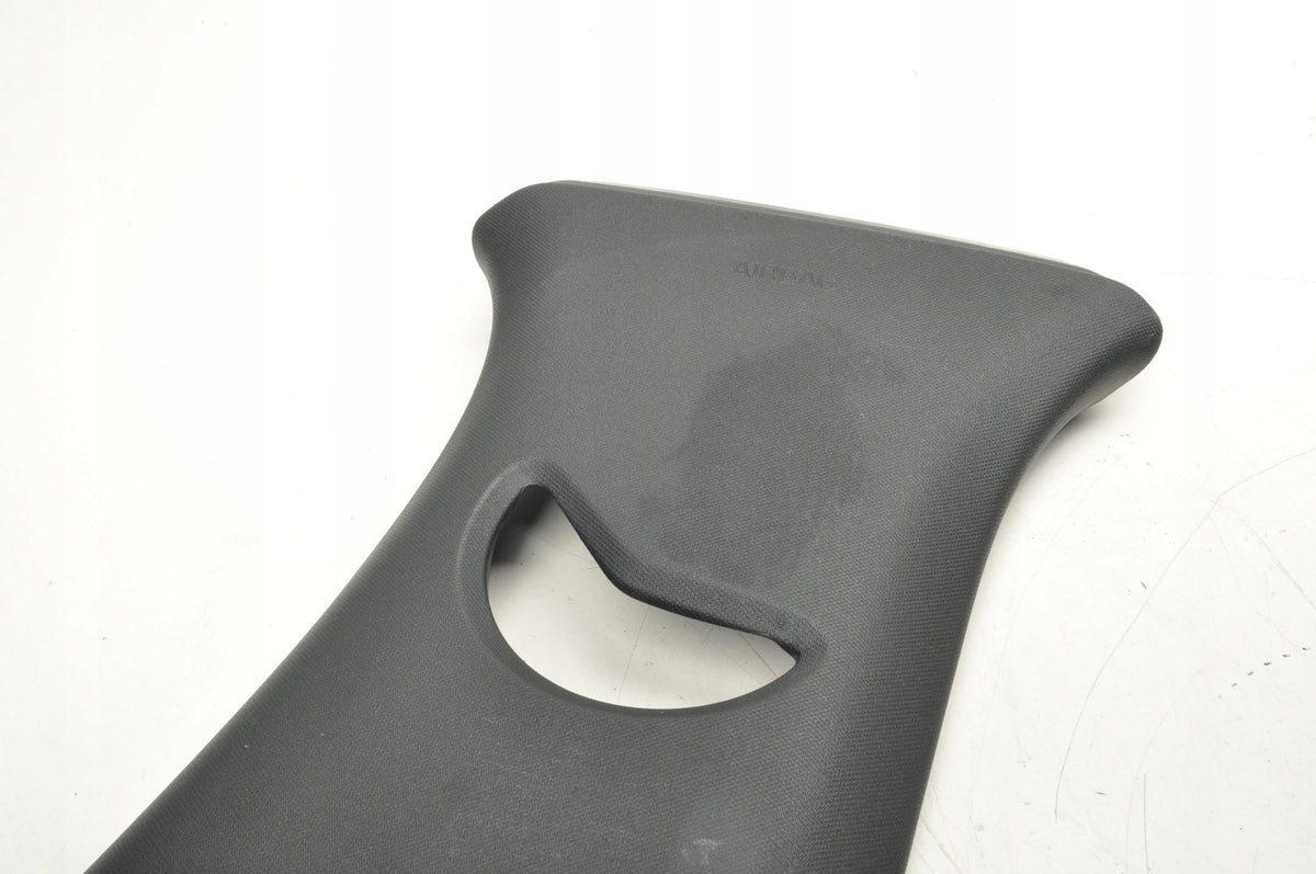 FORD EXPLORER VII POST COVER RIGHT R2KB-R24582-AEW