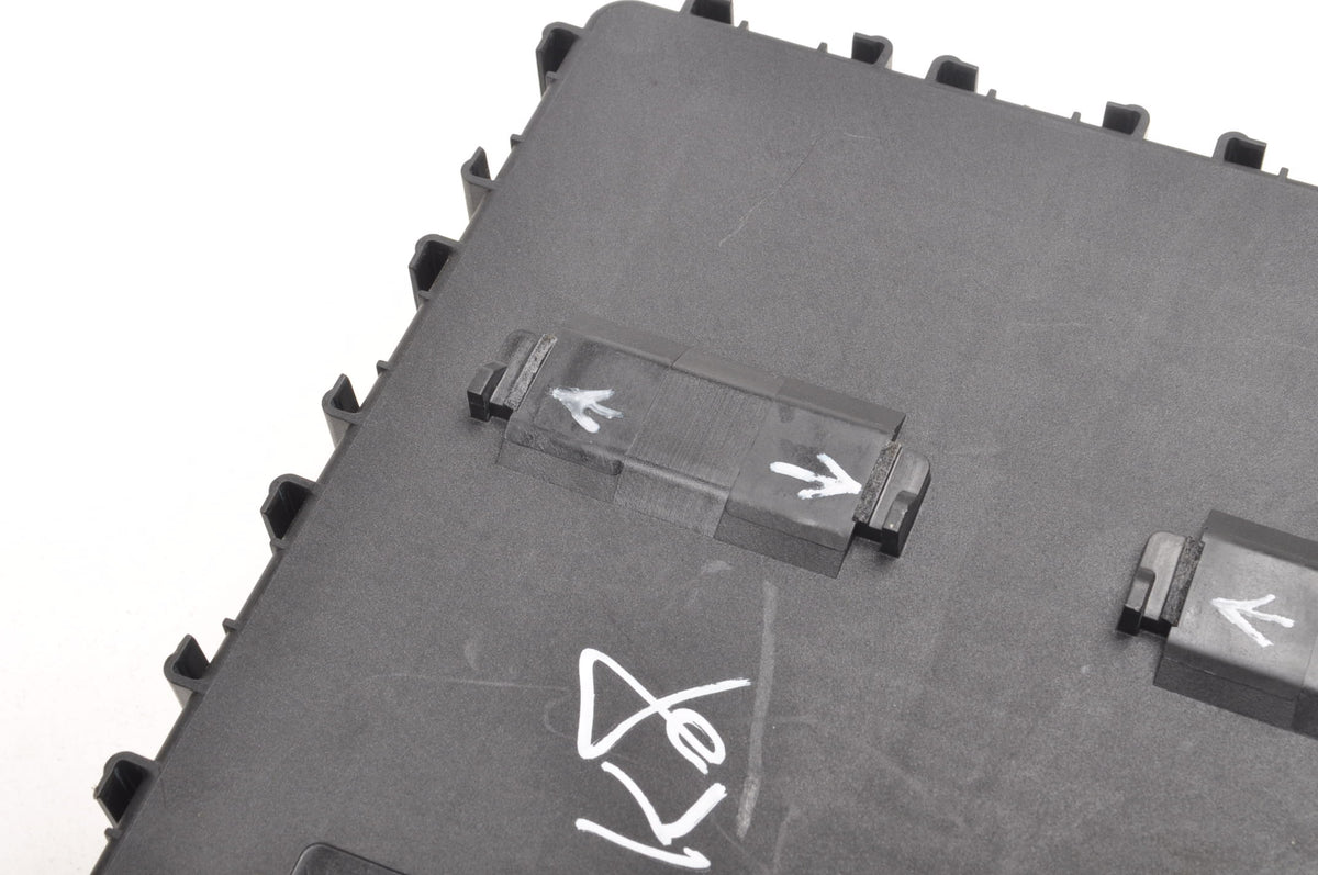 FORD FIESTA MK8 1.0 ECO BOX MODULE BSI LU5T-15604-BJAD